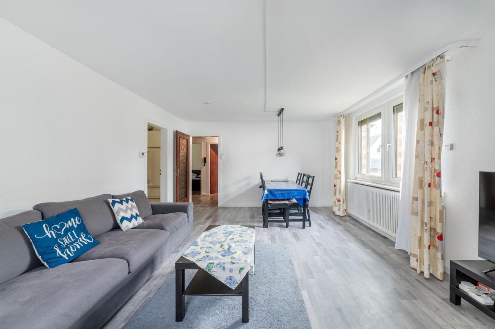Cozy Villa With Garden, Balcony And Parking Area In Duesseldorf Экстерьер фото