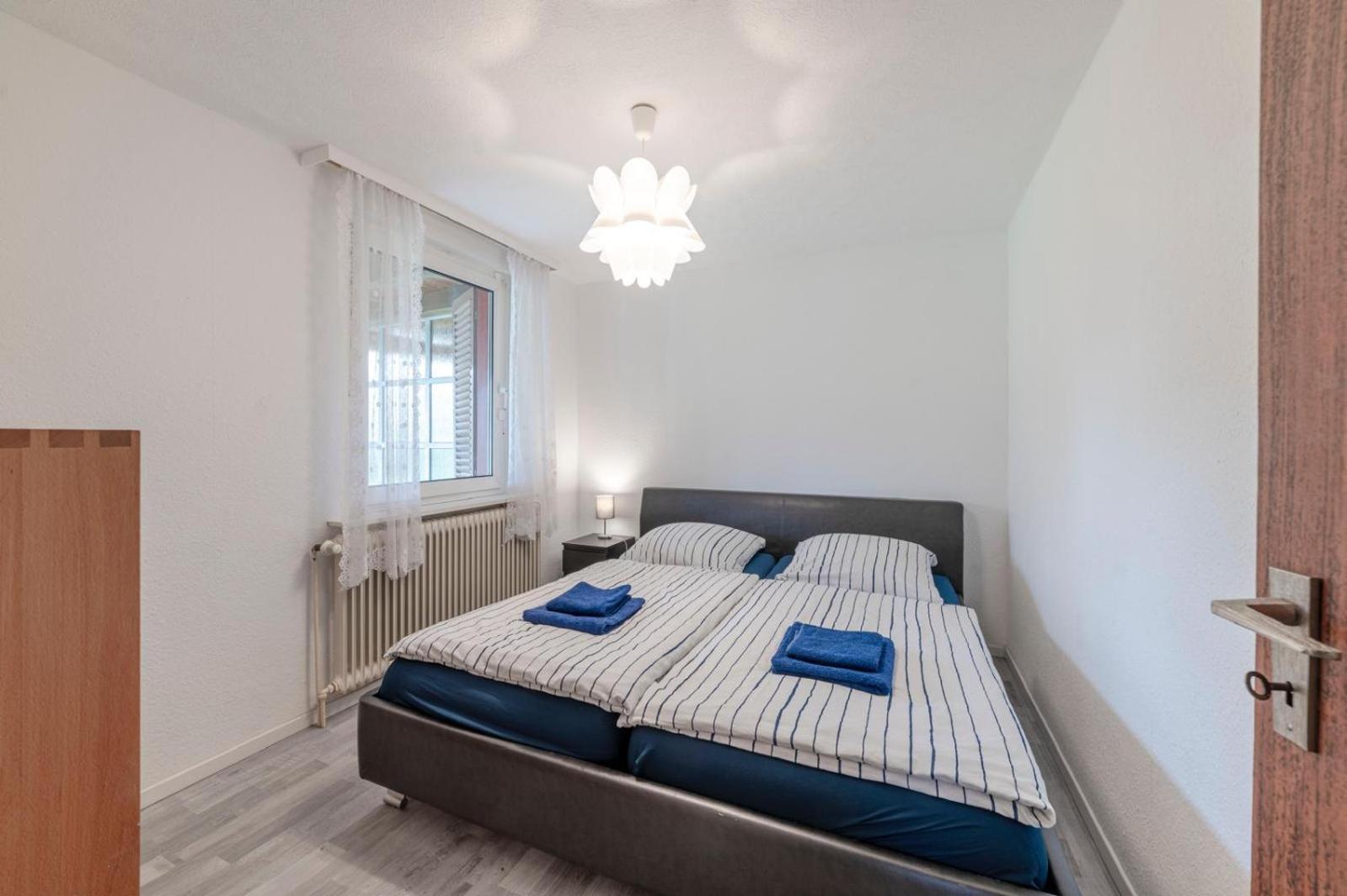 Cozy Villa With Garden, Balcony And Parking Area In Duesseldorf Экстерьер фото