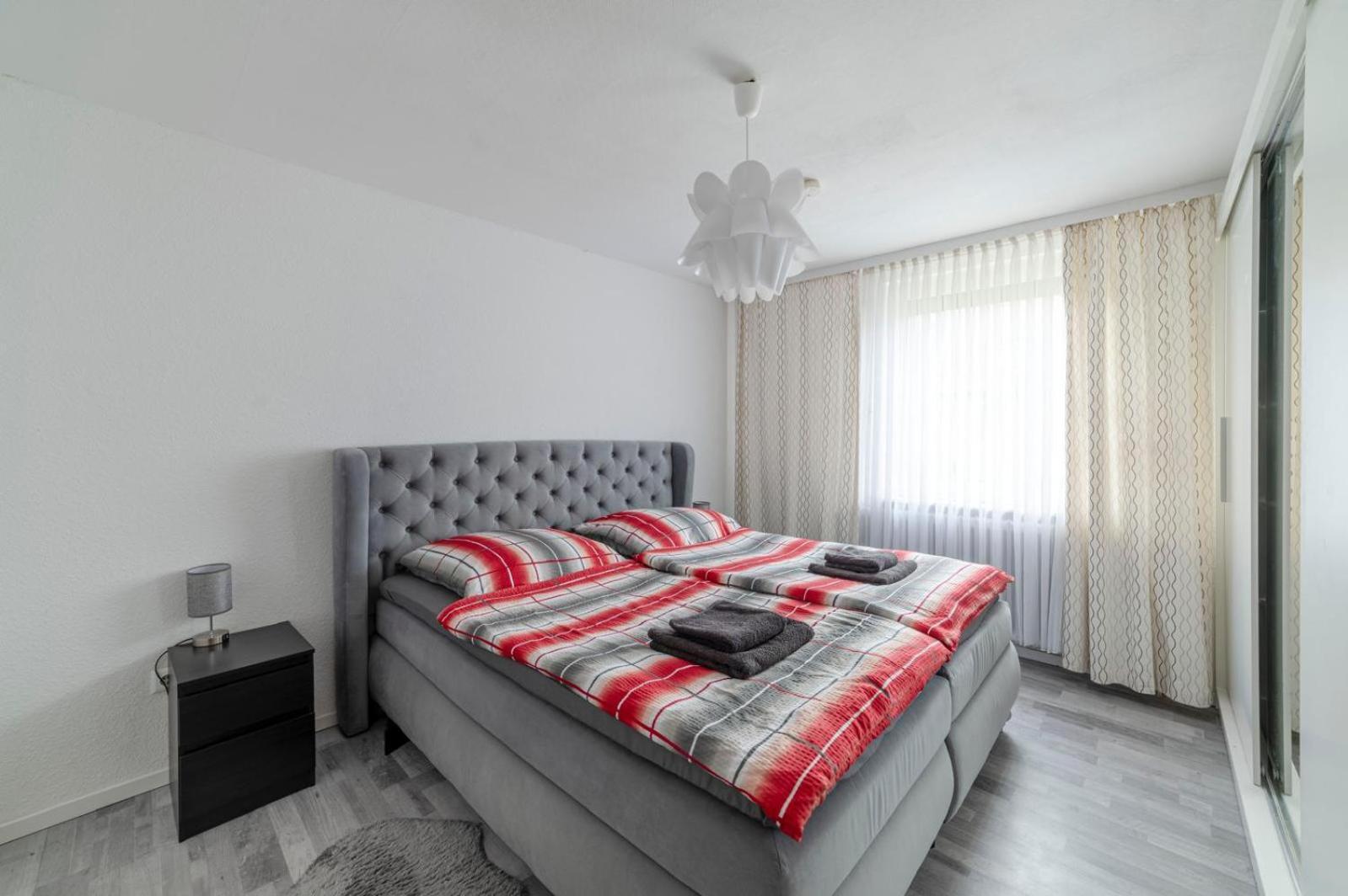 Cozy Villa With Garden, Balcony And Parking Area In Duesseldorf Экстерьер фото