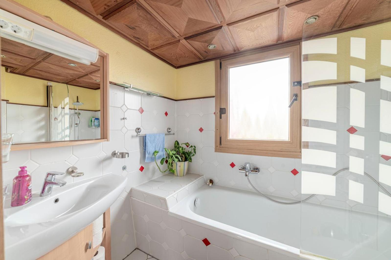Cozy Villa With Garden, Balcony And Parking Area In Duesseldorf Экстерьер фото